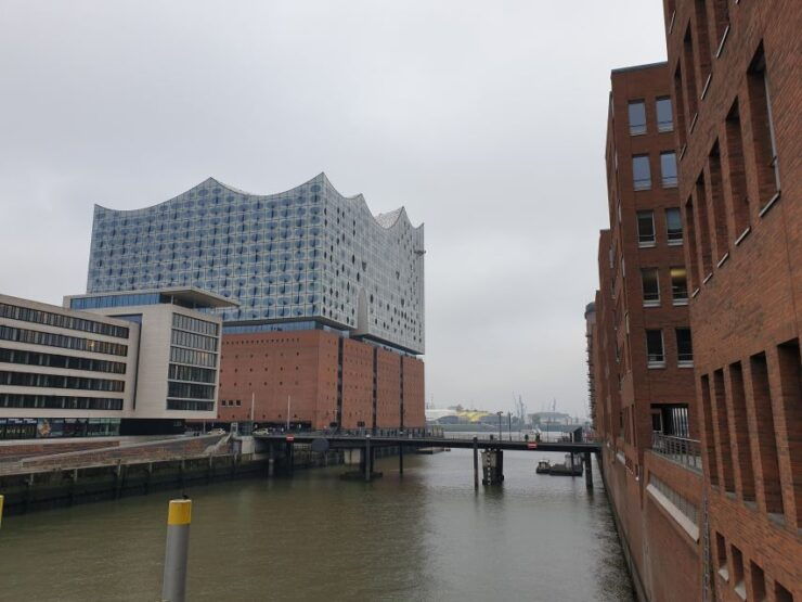 Hamburg: Speicherstadt Historical Guided Walking Tour - Experience Highlights