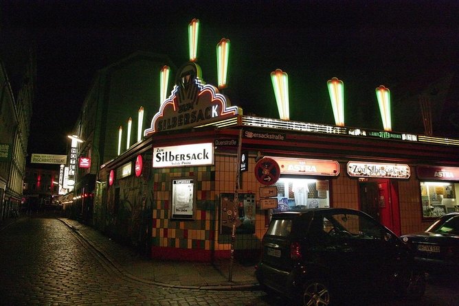 Hamburg St. Pauli and Red Light District Private Walking Tour - Meeting and Cancellation Policy
