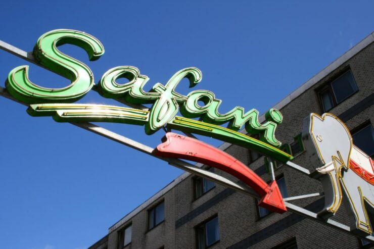 Hamburg St Pauli: Red Light District Walking Tour - Activity Details