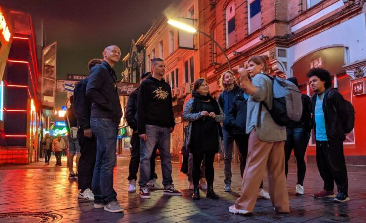 Hamburg: St. Pauli Walking Tour - Tour Experience
