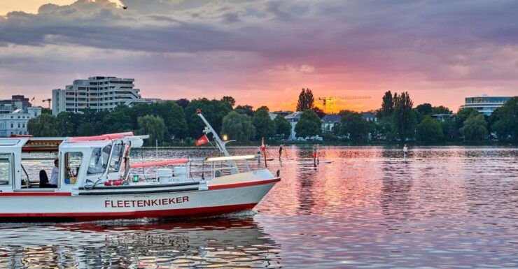 Hamburg: Twilight Cruise - Booking Details
