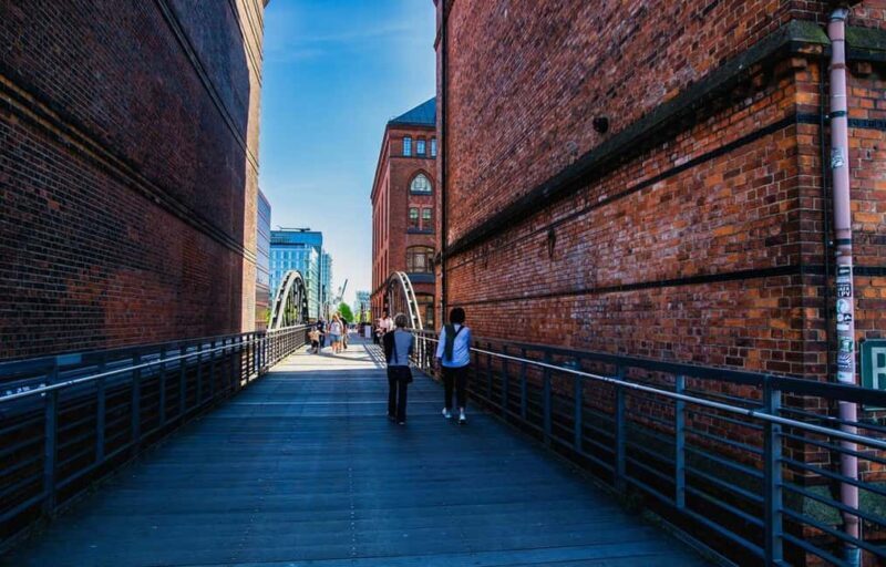 Hamburg: Westfield, Speicherstadt & Elbphilharmonie Tour - The Highlight: The Elbphilharmonie
