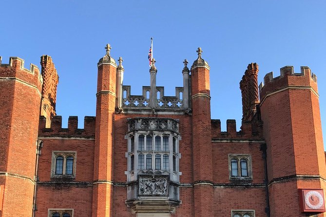 Hampton Court Palace Private Independent Visit by Luxury Sedan - Duration and Admission Details