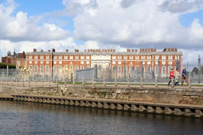 Hampton Court to Richmond River Thames Cruise - Passing Through Teddington Lock and Kingston Upon Thames