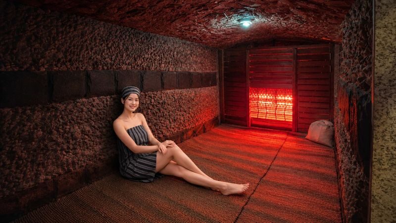 Hana Mud Spa Experience in Myeongdong (For Women Only) - Finding the Basement Entrance