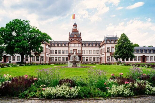 Hanau: Private Guided Walking Tour - Full Description