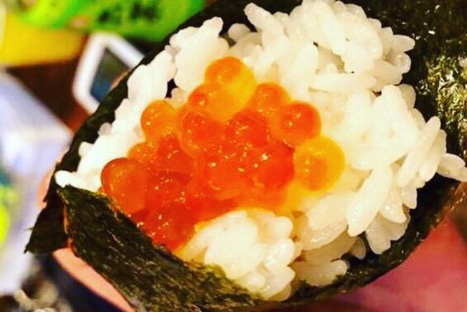 Hand-Rolled Sushi Experience Tour at Sapporo Nijo Market - Tour Details