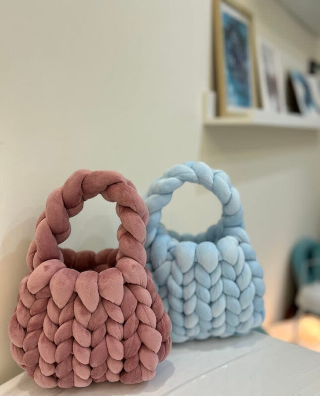 Handknit Velvet Bag Workshop in Singapore - Instruction that helps beginners recover
