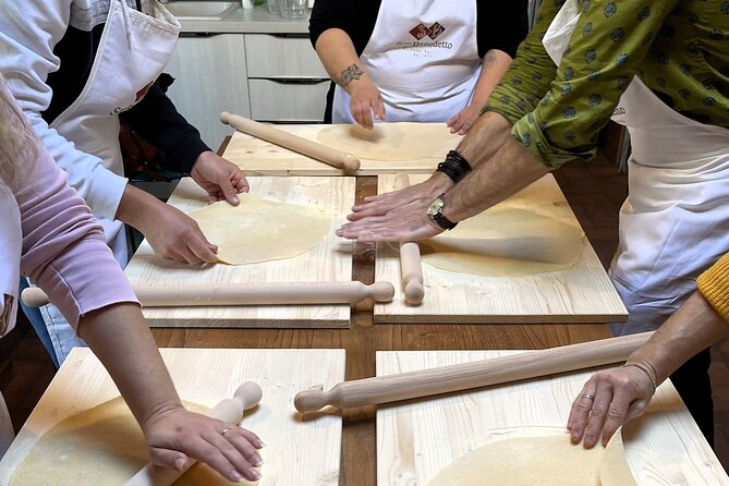 Hands in Dough Cooking Class With Lunch - Sample Menu