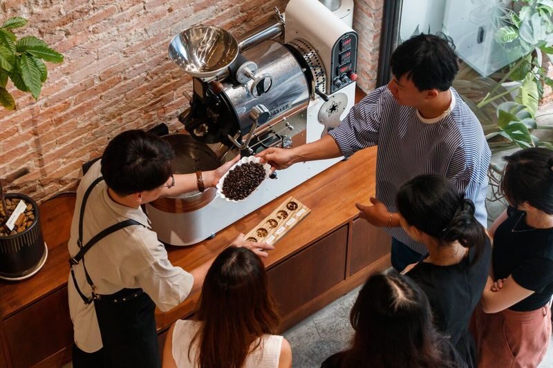 Hands-on Discovery of Vietnamese Coffee & Culture - Should you book this Lacàph workshop?
