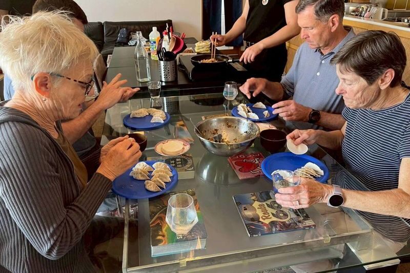 Hands-On Ramen & Gyoza Cooking Class in Osaka with a Pro Chef - What the ramen and gyoza session offers