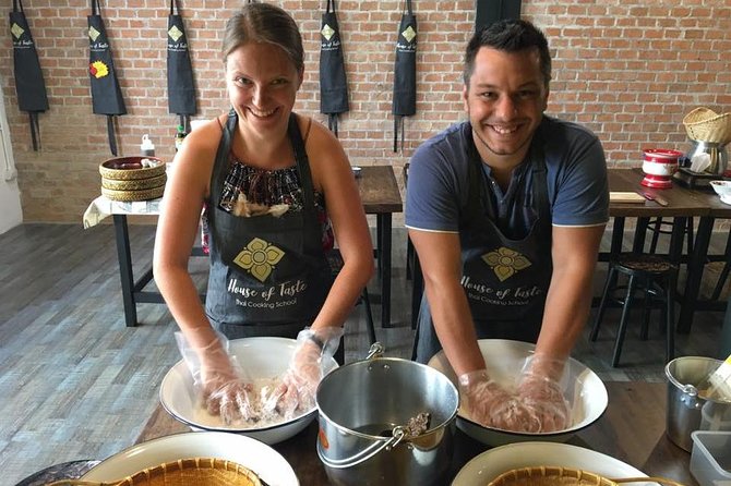 Hands-on Thai Cooking Class & Market Tour in Silom - Cooking Class Introduction