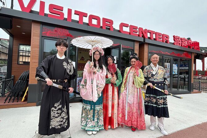 Hanfu Chinese Traditional Costume Try on - Discovering the Elegance of Hanfu in Chicago