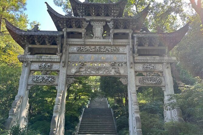 Hangzhou Iconic Group Day Tour - Meijiawu Tea Village