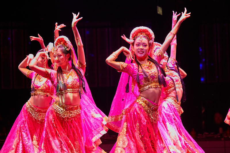 Hangzhou Palace Banquet: An Immersive Imperial Feast of Ancient China - Booking, Seats and Small Details Worth Knowing