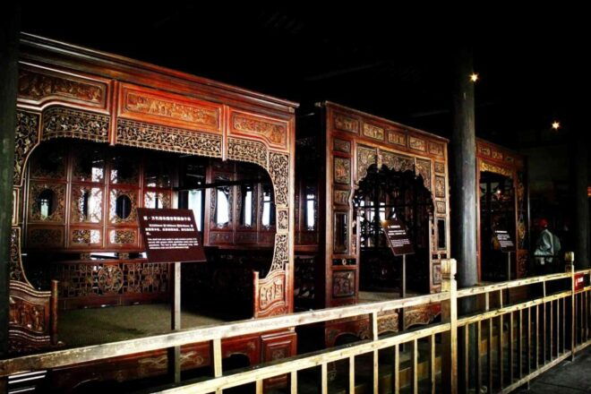 Hangzhou: Private Day Tour to Wuzhen Water Town - Booking Information