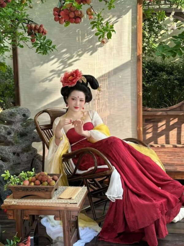 Hangzhou West Lake Ancient Street 3-Hour Hanfu Photo Shoot Experience - At a glance