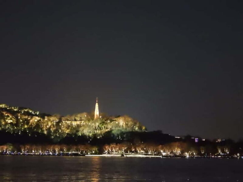 Hangzhou: West Lake Legends Walking Tour - Good To Know