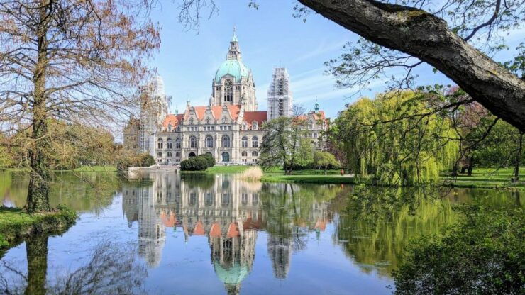 Hannover: Self-guided City Centre Walk Sights and Specials - Booking Information