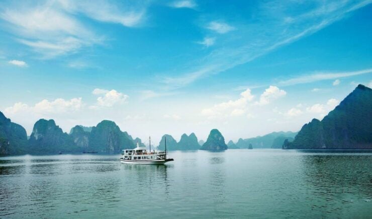 Hanoi: 1-Day Ha Long Bay Cruise, Titop Island & Luon Cave - Itinerary Breakdown