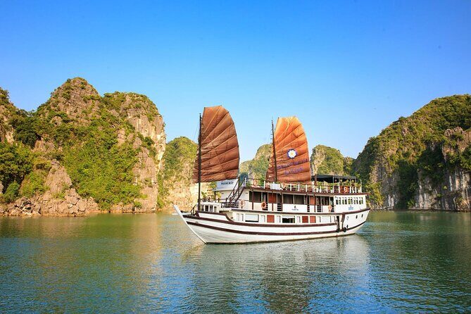 Hanoi: 2-Day Cruise Journey in Tranquil Beauty of Bai Tu Long Bay - An In-Depth Look at the Bai Tu Long Bay Cruise Experience