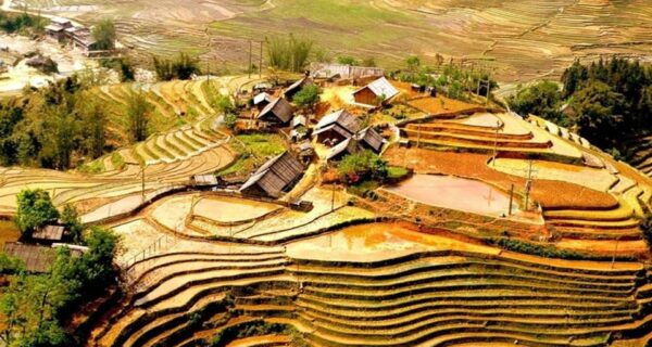 Hanoi: 2-Day Sa Pa Guided Village & Homestay Trekking Tour - Currency and Payment Information