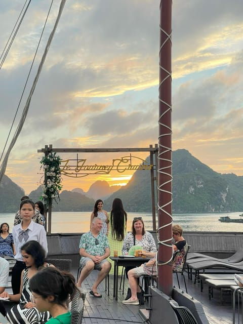 Hanoi: 2D1N Ha Long Bay by Le Journey Cruise - Included Amenities