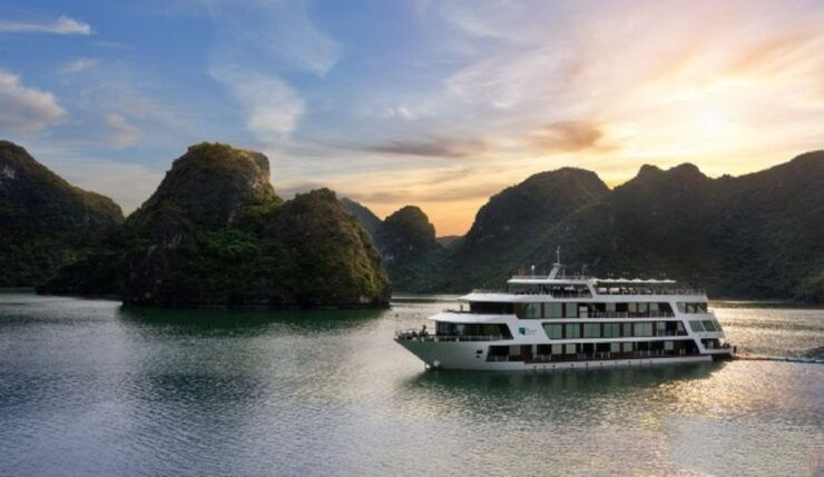 Hanoi: 3-Day Lan Ha Bay 5 Star Cruise & Private Balcony Room - Activity Details