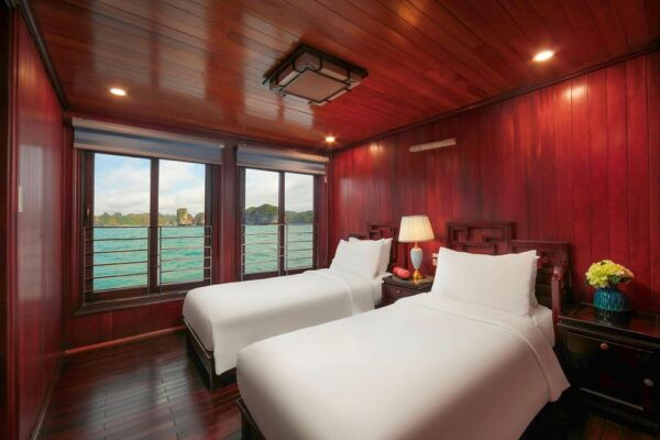 Hanoi: 3D2N Ha Long Bay by Majestic Legend Cruise - Meals and Dining