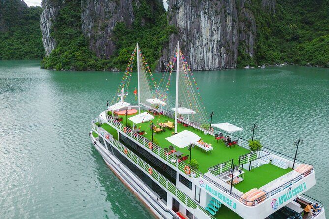 Hanoi : 5 Star Halong Bay Cruise Buffet Lunch,Limousine & Jacuzzi - Good To Know