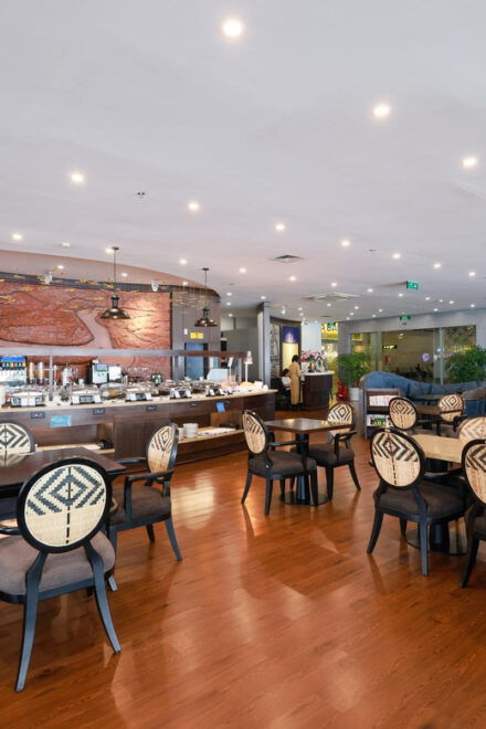 Hanoi Airport: Song Hong Premium Lounge at Domestic Terminal - Customer Reviews and Ratings