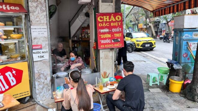Hanoi: Authentic Food Tour With Local Pals - Detailed Itinerary