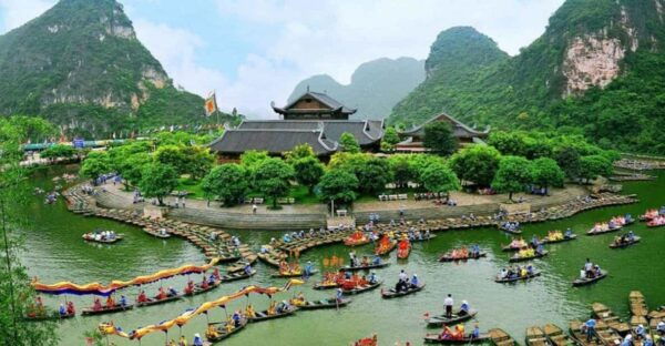 HANOI: BAI DINH - TRANG AN & MUA CAVE DAY TRIP BY LIMOUSINE - Travel Tips