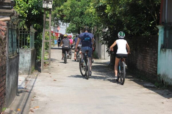Hanoi Bicycle City Tour and Countryside Combine Half Day - Meeting Point Details