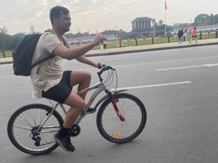 Hanoi: Bike Tour Through Hidden Gems and Banana Island - Booking Details
