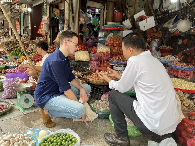 Hanoi Blue Butterfly Cooking Class and Local Market Tour - Choose the Venue That Fits Your Day