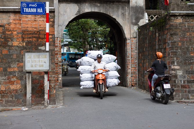 Hanoi by Dawn Photo Tour - Common Questions