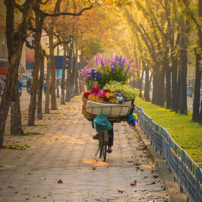 Hanoi: City Highlights or Hat & Incense Village SMALL GROUP - An In-Depth Look at Hanoi’s Top Highlights