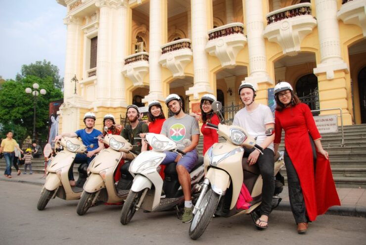 Hanoi: City Sightseeing Motorbike Tour - Activity Details