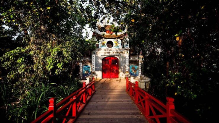 Hanoi City Tour by Walking (No Food) With Train Street - Good To Know