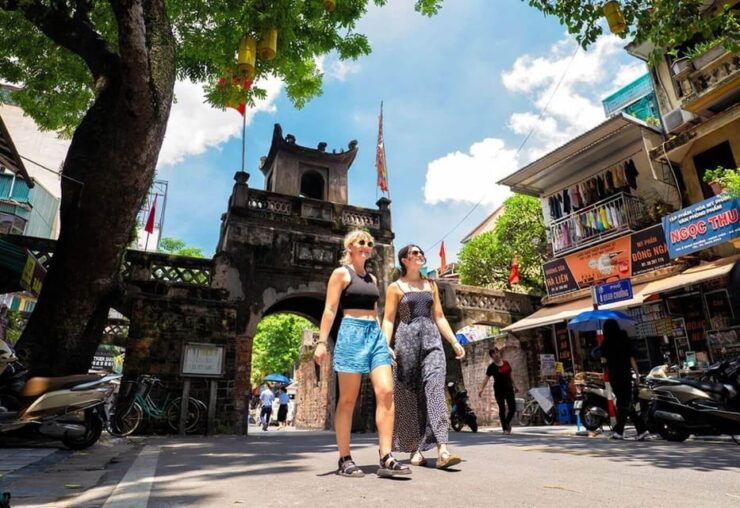 Hanoi City Tour by Walking (No Food) With Train Street - Detailed Itinerary Breakdown
