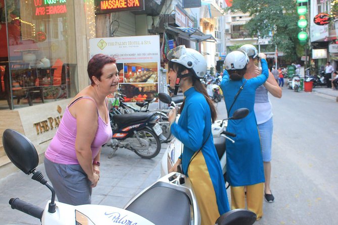 Hanoi City Tour Half Day by Motorbike With Lunch - Personalized Tour: Private Driver and Local Guide