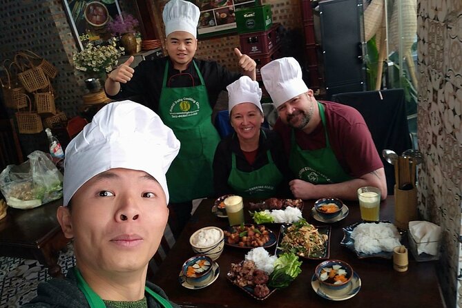 Hanoi Cooking Class: Local Market, Local Food & Local Restaurant. - Taking in the Local Restaurant Culture