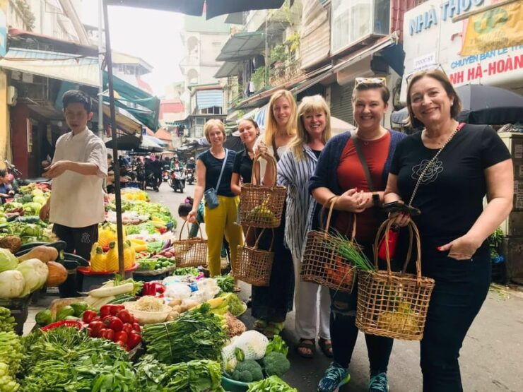 Hanoi Cooking Class With Local Market and Traditional Dishes - Good To Know