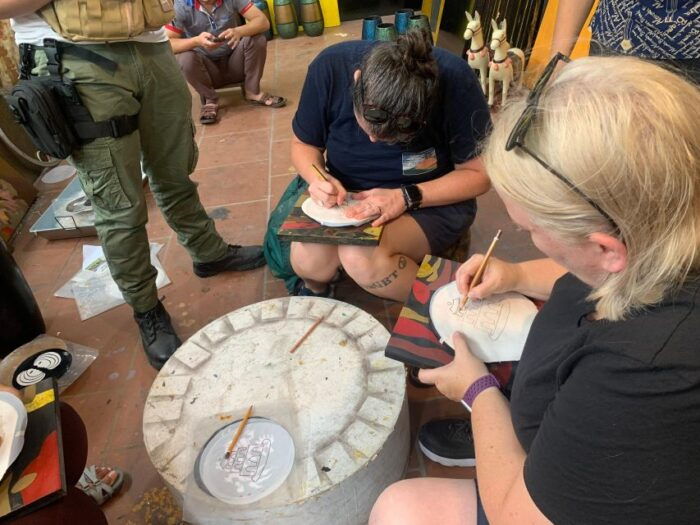 Hanoi Craft Village: Conical Hats, Incense, and Train Street - Customer Testimonials