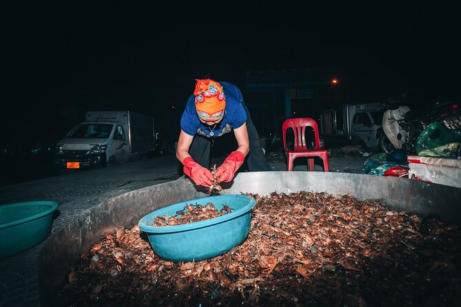 Hanoi Dawn Private Food Tour With 10 Tastings - Discovering Hidden Food Cart Vendors