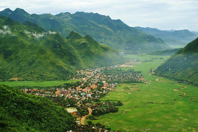 Hanoi Day Escape: Explore the Beauty of Mai Chau Valley - The Itinerary in Detail