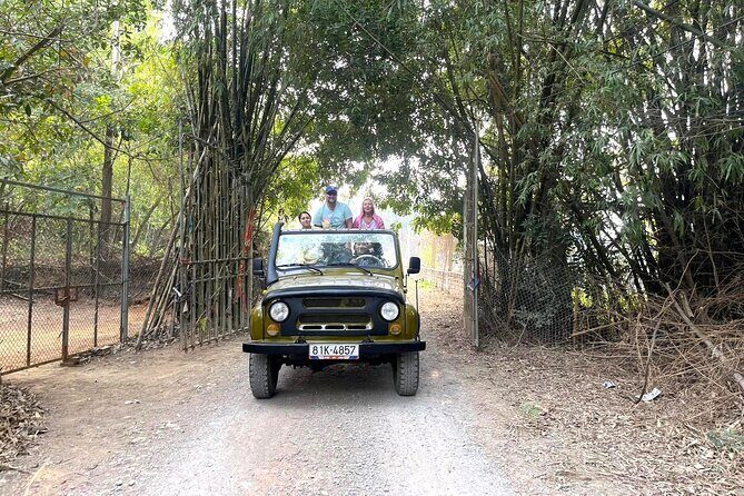 Hanoi: Duong Lam Ancient Village with Jeep, History & Daily Life - Value & Price Analysis