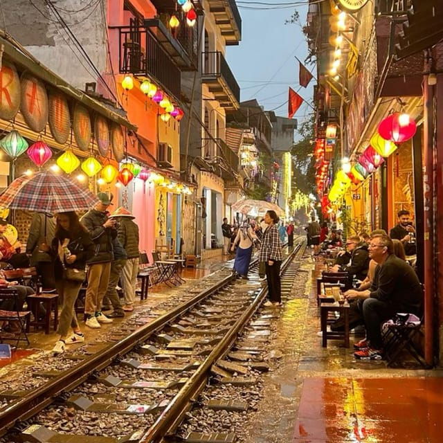 Hanoi: Eats & Beats on the Railway - Local Food Stalls and Restaurants