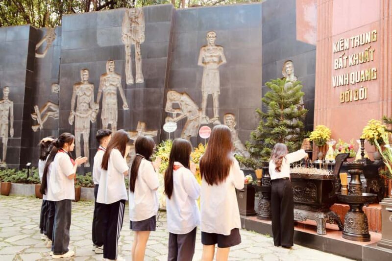 Hanoi First Day: Highlights & Local Life Uncovered - Exploring Hanoi’s History at Hoa Lo Prison